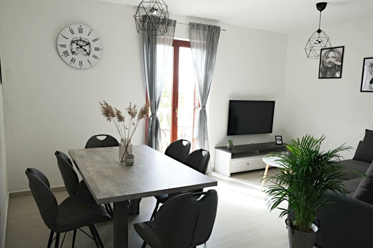 Apartment Luna Umag Exteriér fotografie